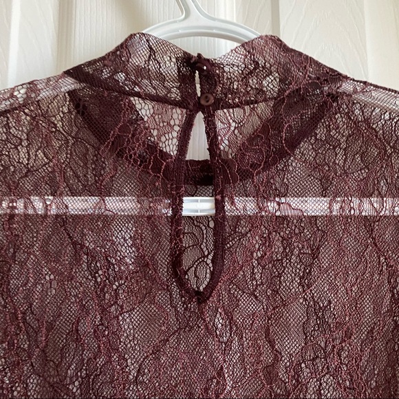 Forever 21 - Lace Long Sleeve Top - Picture 4 of 8